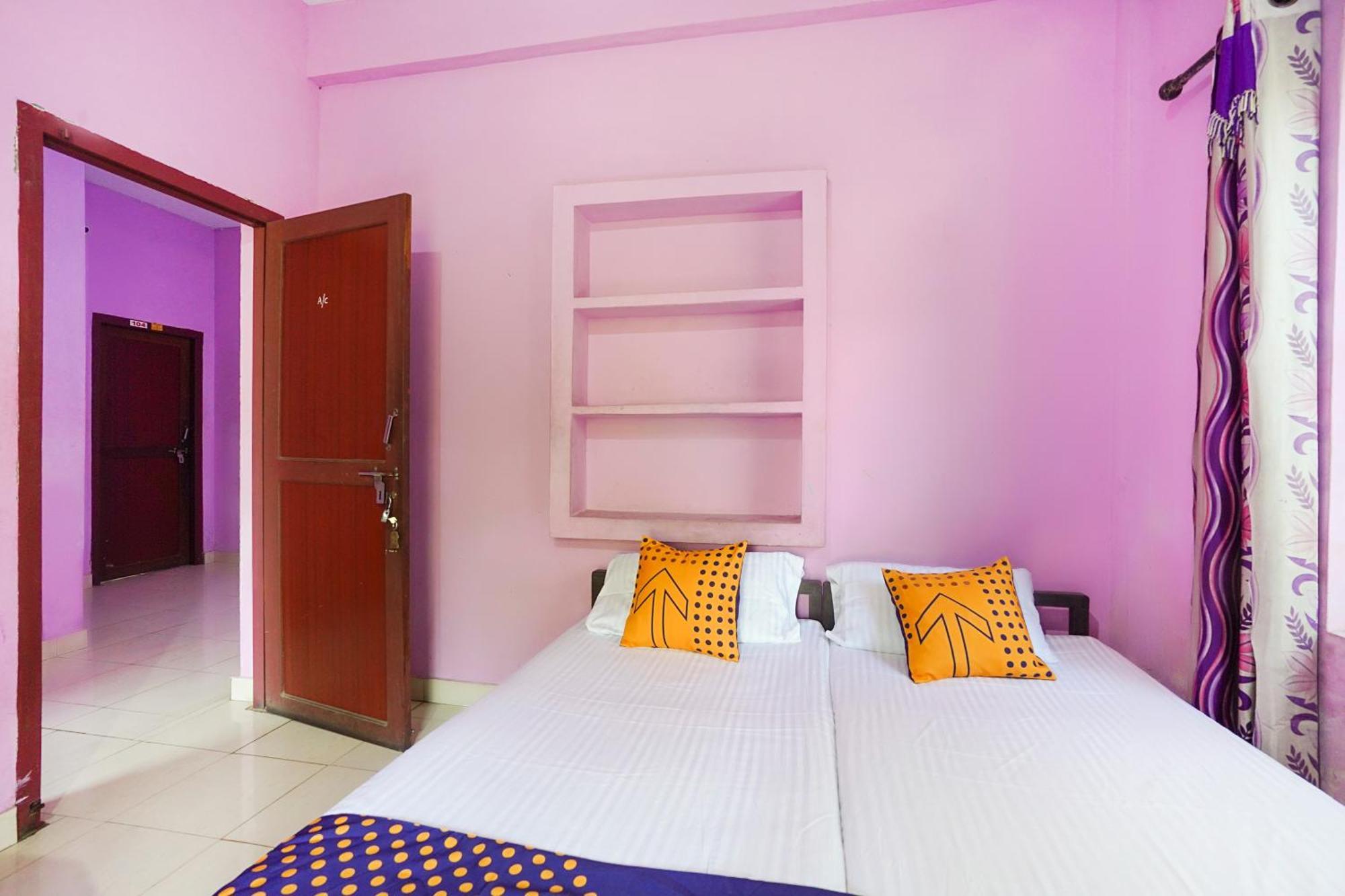 מלון Edayur Spot On Rohini Residency Kadampuzha מראה חיצוני תמונה