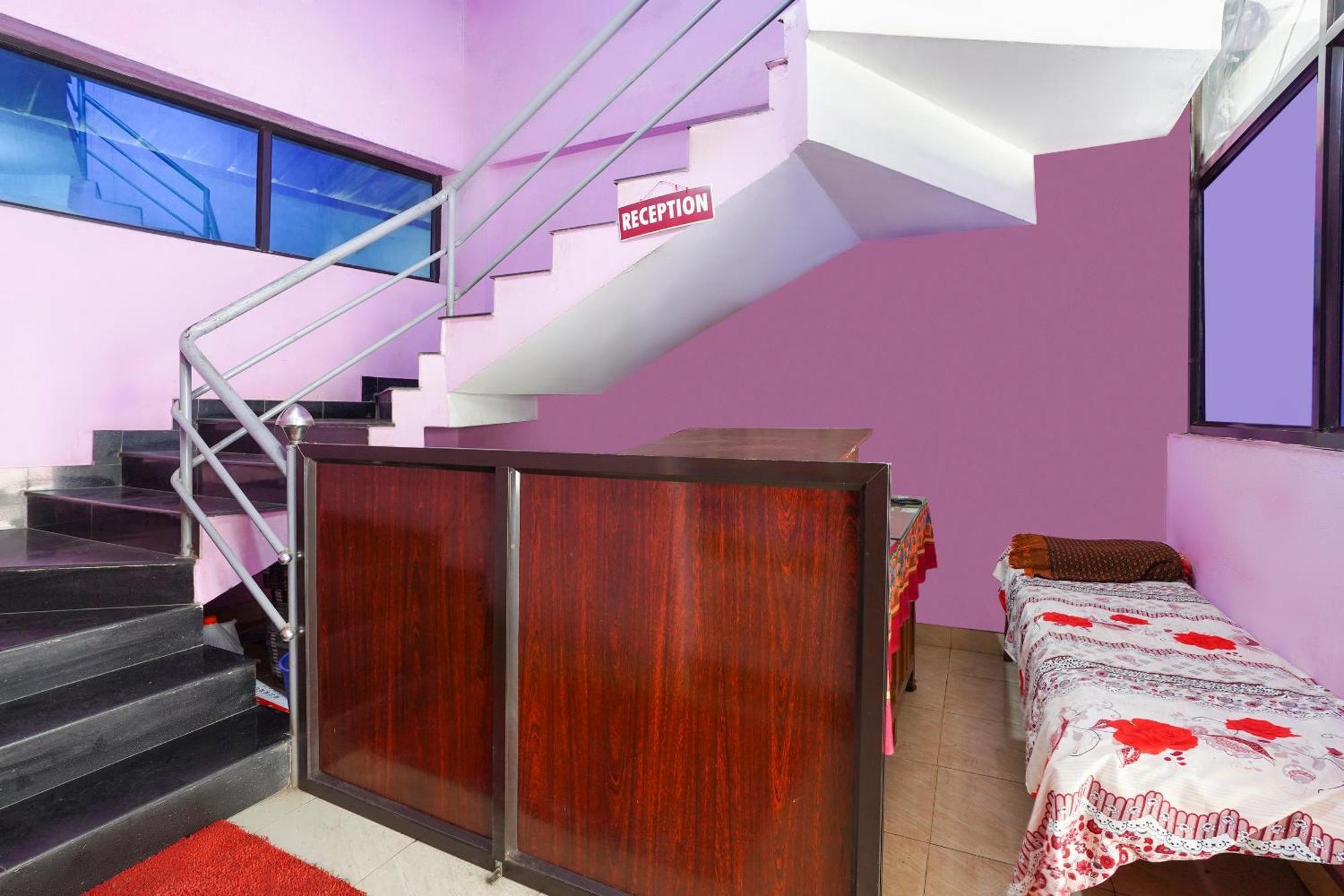 מלון Edayur Spot On Rohini Residency Kadampuzha מראה חיצוני תמונה
