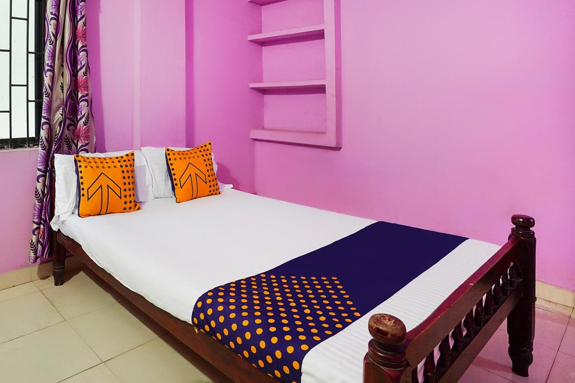 מלון Edayur Spot On Rohini Residency Kadampuzha מראה חיצוני תמונה